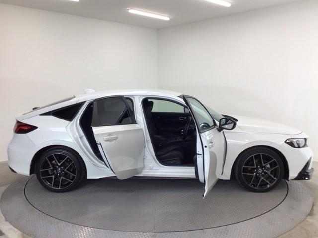 �f�ڂ���Ă���ʐ^�ȊO�����Ă݂����A�Ԃ̏�Ԃ��ڂ������������ȂǁA���C�y�ɂ��₢���킹���������I