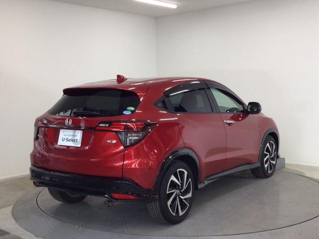 ヴェゼル ＲＳ・ホンダセンシング　ＬＥＤ・フルセグ・メモリナビ・バックカメラ・純正ＡＷ・シートヒーター・ＥＴＣ　盗難防止　バックモニター　１オーナー　サイドエアバック　スマ－トキ－　ＬＥＤライト　地デジＴＶ　フルオートエアコン　ＤＶＤ（2枚目）