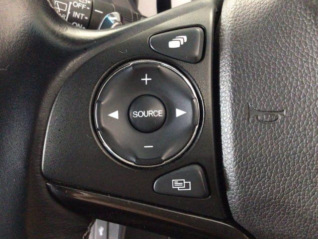 ヴェゼル ＲＳ・ホンダセンシング　ＬＥＤ・フルセグ・メモリナビ・バックカメラ・純正ＡＷ・シートヒーター・ＥＴＣ　盗難防止　バックモニター　１オーナー　サイドエアバック　スマ－トキ－　ＬＥＤライト　地デジＴＶ　フルオートエアコン　ＤＶＤ（16枚目）