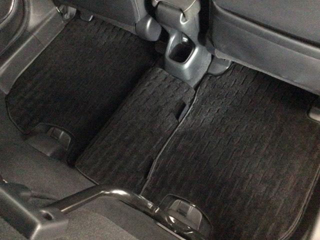 ヴェゼル ＲＳ・ホンダセンシング　ＬＥＤ・フルセグ・メモリナビ・バックカメラ・純正ＡＷ・シートヒーター・ＥＴＣ　盗難防止　バックモニター　１オーナー　サイドエアバック　スマ－トキ－　ＬＥＤライト　地デジＴＶ　フルオートエアコン　ＤＶＤ（47枚目）