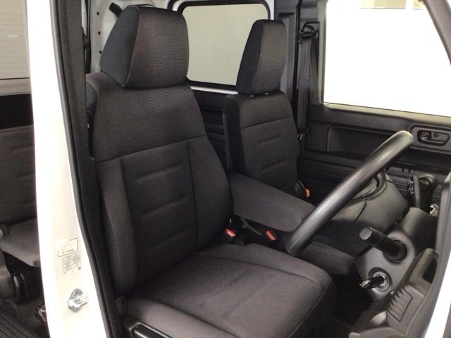 �y�O�ȁz�[���ȍL�����m�ۂ����A���K�ȑO�ȁI�C���e���A�J���[���������������F�ł���Z���^�[�A�[�����X�g���t���āA�����b�N�X�����p���ŉ^�]���Ă��������܂���