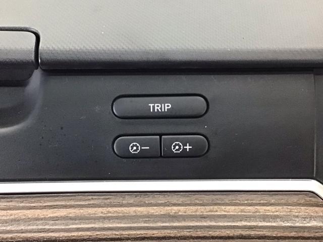 フリード＋ハイブリッド ハイブリッド・クロスターホンダセンシング　ＬＥＤ・フルセグ・メモリナビ・バックカメラ・純正ＡＷ・シートヒーター・４ＷＤ　ウォークスルー　衝突軽減　ＵＳＢ接続　横滑り防止装置　アイドリングストップ　ドライブレコーダー　フルタイム４ＷＤ　地デジ（23枚目）