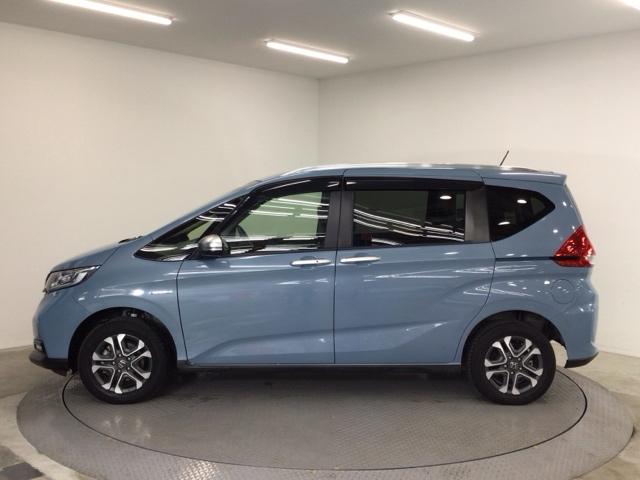 フリード＋ハイブリッド ハイブリッド・クロスターホンダセンシング　ＬＥＤ・フルセグ・メモリナビ・バックカメラ・純正ＡＷ・シートヒーター・４ＷＤ　ウォークスルー　衝突軽減　ＵＳＢ接続　横滑り防止装置　アイドリングストップ　ドライブレコーダー　フルタイム４ＷＤ　地デジ（63枚目）