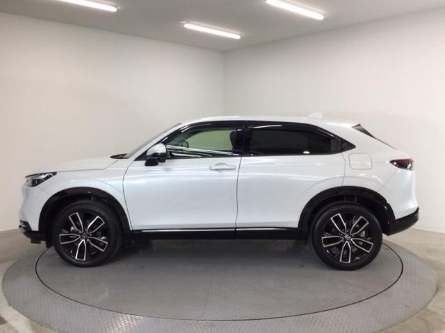 ヴェゼル ｅ：ＨＥＶＺ　ＬＥＤ・フルセグ・メモリナビ・バックカメラ・純正ＡＷ・シートヒーター・ＥＴＣ　衝突回避支援ブレーキ機能　１オナ　スマキ　Ｐトランク　フルオートエアコン　エアバッグ　両席エアバック　Ｒカメ　ＬＥＤランプ（63枚目）