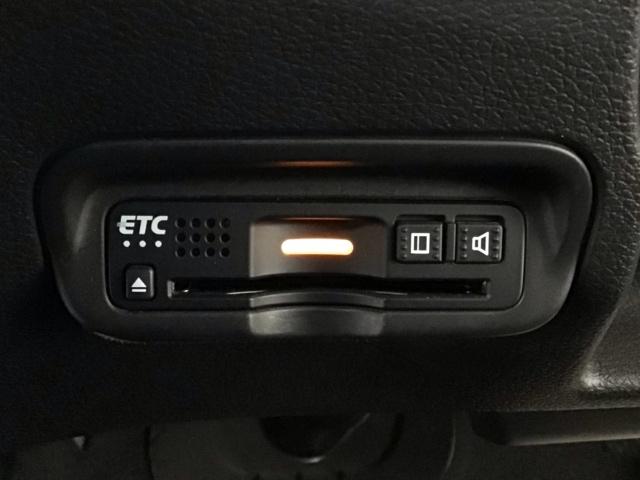 ヴェゼル ハイブリッドＲＳ・ホンダセンシング　ＬＥＤ・フルセグ・メモリナビ・バックカメラ・純正ＡＷ・シートヒーター・ＥＴＣ　ＥＴＣ付　１オ－ナ－　サイドＳＲＳ　Ｒカメ　フルオートエアコン　ＵＳＢ接続　両席エアバック　スマキー　ＴＶナビ　横滑り防止（37枚目）