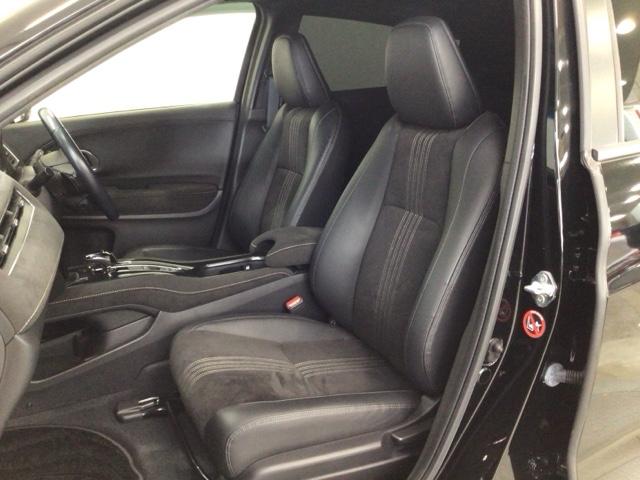 ヴェゼル ハイブリッドＲＳ・ホンダセンシング　ＬＥＤ・フルセグ・メモリナビ・バックカメラ・純正ＡＷ・シートヒーター・ＥＴＣ　ＥＴＣ付　１オ－ナ－　サイドＳＲＳ　Ｒカメ　フルオートエアコン　ＵＳＢ接続　両席エアバック　スマキー　ＴＶナビ　横滑り防止（42枚目）