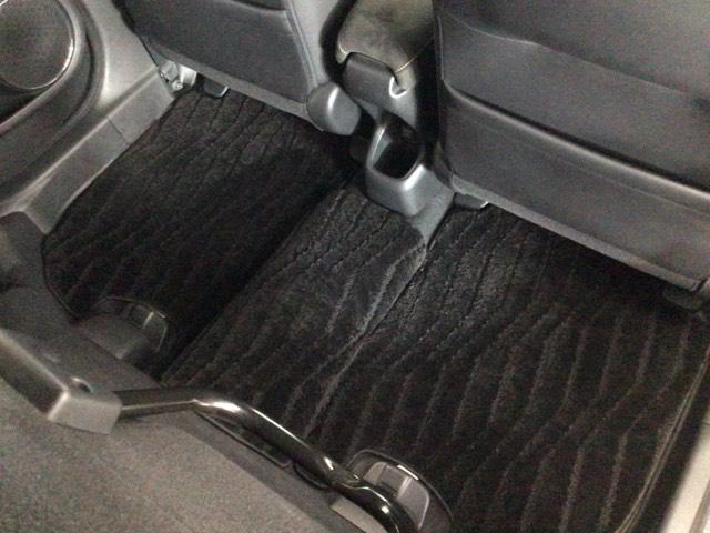 ヴェゼル ハイブリッドＲＳ・ホンダセンシング　ＬＥＤ・フルセグ・メモリナビ・バックカメラ・純正ＡＷ・シートヒーター・ＥＴＣ　ＥＴＣ付　１オ－ナ－　サイドＳＲＳ　Ｒカメ　フルオートエアコン　ＵＳＢ接続　両席エアバック　スマキー　ＴＶナビ　横滑り防止（50枚目）