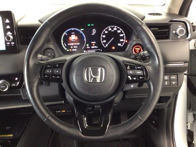 ヴェゼル ｅ：ＨＥＶＺ　ＬＥＤ・フルセグ・メモリナビ・バックカメラ・純正ＡＷ・ホンダＣＯＮＮＥＣＴ　地上デジタル　ＵＳＢ入力　ハンズフリーテールゲート　ワンオーナ－　シートＨ　サイドエアＢ　パークセンサー　リヤカメラ　ＥＳＣ（11枚目）