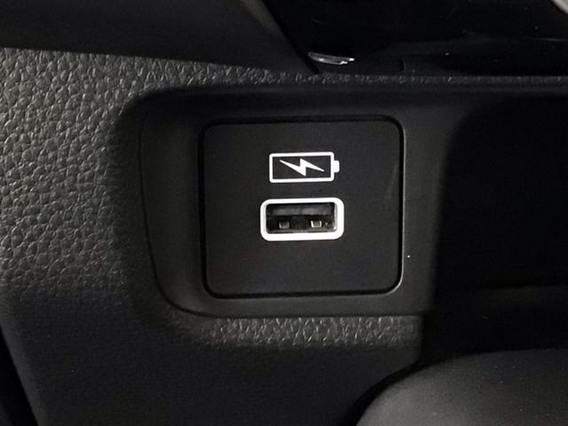 ヴェゼル ｅ：ＨＥＶＺ　ＬＥＤ・フルセグ・メモリナビ・バックカメラ・純正ＡＷ・ホンダＣＯＮＮＥＣＴ　地上デジタル　ＵＳＢ入力　ハンズフリーテールゲート　ワンオーナ－　シートＨ　サイドエアＢ　パークセンサー　リヤカメラ　ＥＳＣ（22枚目）