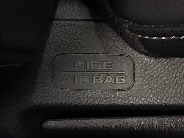 ヴェゼル ｅ：ＨＥＶＺ　ＬＥＤ・フルセグ・メモリナビ・バックカメラ・純正ＡＷ・ホンダＣＯＮＮＥＣＴ　地上デジタル　ＵＳＢ入力　ハンズフリーテールゲート　ワンオーナ－　シートＨ　サイドエアＢ　パークセンサー　リヤカメラ　ＥＳＣ（28枚目）