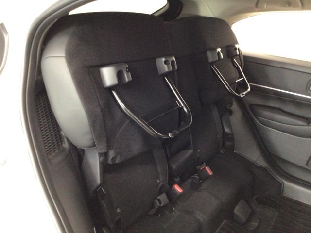 ヴェゼル ｅ：ＨＥＶＺ　ＬＥＤ・フルセグ・メモリナビ・バックカメラ・純正ＡＷ・ホンダＣＯＮＮＥＣＴ　地上デジタル　ＵＳＢ入力　ハンズフリーテールゲート　ワンオーナ－　シートＨ　サイドエアＢ　パークセンサー　リヤカメラ　ＥＳＣ（40枚目）