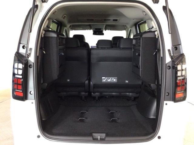 �R��V�[�g�𒵂ˏグ��ƁA�傫�ȉו����ς݂��߂܂��I�g������������ł��ˁ�