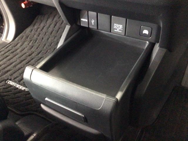 �f�ڂ���Ă���ʐ^�ȊO�����Ă݂����A�Ԃ̏�Ԃ��ڂ������������ȂǁA���C�y�ɂ��₢���킹���������I