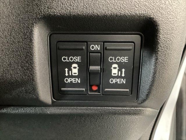 Ｎ－ＢＯＸカスタム ベースグレード　デモカーＵＰ・ＬＥＤ・フルセグ・メモリナビ・純正ＡＷ・シートヒーター・ＥＴＣ　ベンチシ－ト　アクティブクルーズ　フルセグ対応　前席シートヒーター　イモビライザー　１オーナー　ＵＳＢ　運転席エアバッグ（11枚目）