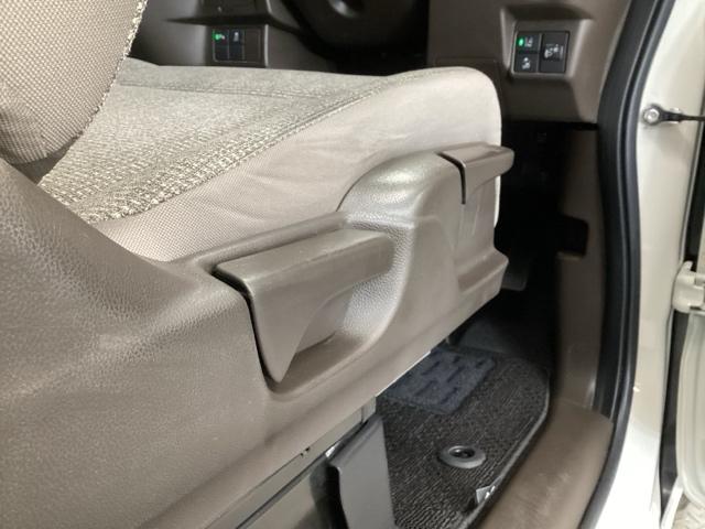 Ｎ－ＢＯＸ Ｌ　ＬＥＤ・メモリナビ・バックカメラ・シートヒーター・ＥＣＯＮスイッチ・スマートキー　バックセンサー　Ｗエアバッグ　前席シートヒーター　ＵＳＢ接続　１オ－ナ－　リモコンキー　Ｂカメラ　イモビ　ＶＳＡ　ＰＳ（42枚目）