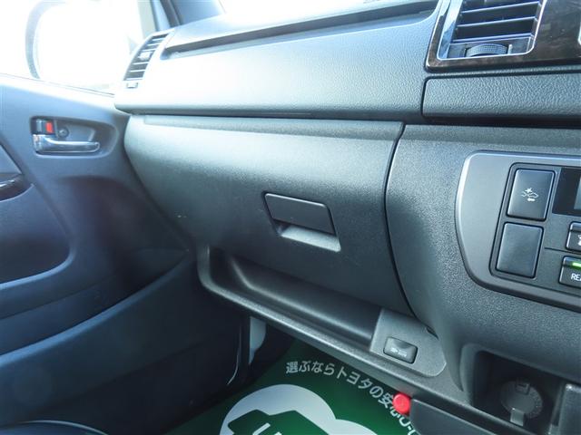 ハイエースバン スーパーＧＬ　ダークプライム　フルセグ　メモリーナビ　ＤＶＤ再生　バックカメラ　衝突被害軽減システム　ＥＴＣ　両側電動スライド　ＬＥＤヘッドランプ　ワンオーナー　ディーゼル（21枚目）