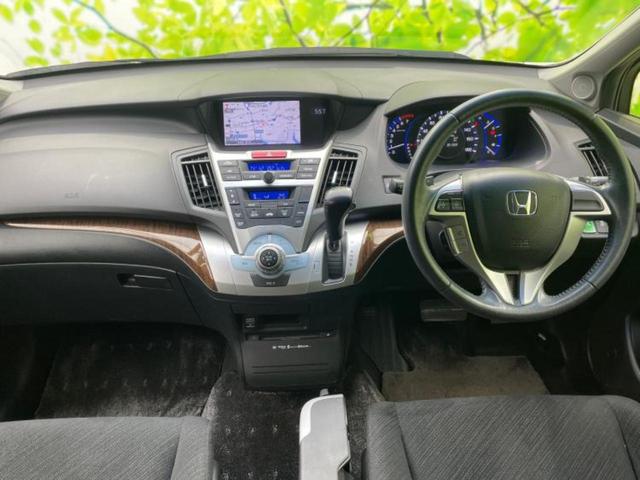 オデッセイ Ｍ・エアロパッケージ　新品タイヤ／純正　ナビ／ヘッドランプ　ＨＩＤ／Ｂｌｕｅｔｏｏｔｈ接続／ＥＴＣ／ＥＢＤ付ＡＢＳ／横滑り防止装置／バックモニター／フルセグＴＶ／ＤＶＤ／エアバッグ　運転席／エアバッグ　助手席　バックカメラ（4枚目）