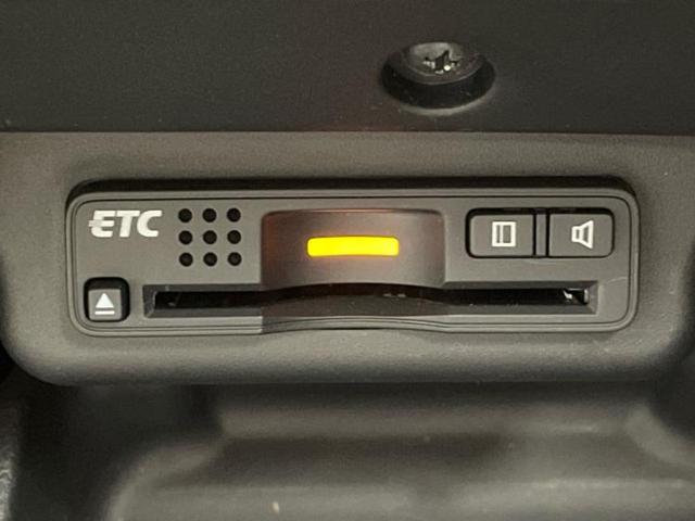 オデッセイ Ｍ・エアロパッケージ　新品タイヤ／純正　ナビ／ヘッドランプ　ＨＩＤ／Ｂｌｕｅｔｏｏｔｈ接続／ＥＴＣ／ＥＢＤ付ＡＢＳ／横滑り防止装置／バックモニター／フルセグＴＶ／ＤＶＤ／エアバッグ　運転席／エアバッグ　助手席　バックカメラ（25枚目）