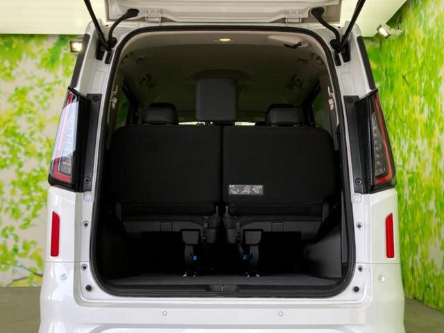 セレナ ハイウェイスターV 保証書/ディスプレイオーディオ+ナビ12.3インチ/フリップダウンモニター 純正 11インチ/インテリジェントルームミラー/エマージェンシーブレーキ/両側電動スライドドア 衝突被害軽減システム 禁煙車(20枚目)