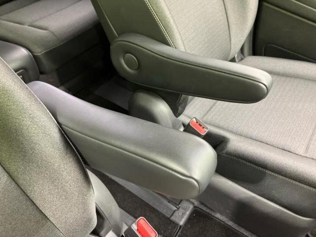 セレナ ハイウェイスターV 保証書/ディスプレイオーディオ+ナビ12.3インチ/フリップダウンモニター 純正 11インチ/インテリジェントルームミラー/エマージェンシーブレーキ/両側電動スライドドア 衝突被害軽減システム 禁煙車(28枚目)
