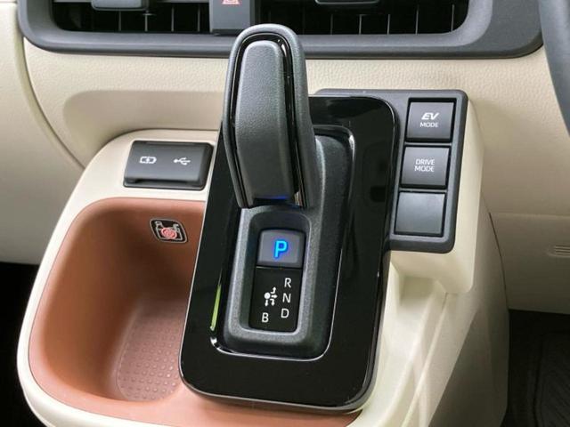 シエンタ ハイブリッドＺ　保証書／ディスプレイオーディオ＋ナビ１０．５インチ／フリップダウンモニター　純正　１２．１インチ／トヨタセーフティセンス／両側電動スライドドア／シートヒーター　前席　衝突被害軽減システム　全周囲カメラ（17枚目）