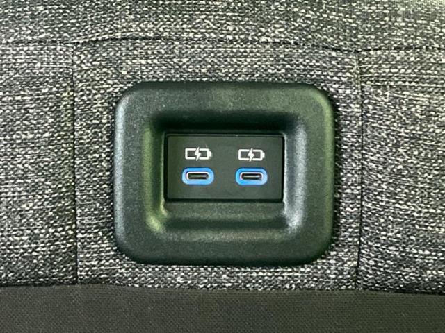 シエンタ ハイブリッドＺ　保証書／ディスプレイオーディオ＋ナビ１０．５インチ／フリップダウンモニター　純正　１２．１インチ／トヨタセーフティセンス／両側電動スライドドア／シートヒーター　前席　衝突被害軽減システム　全周囲カメラ（42枚目）