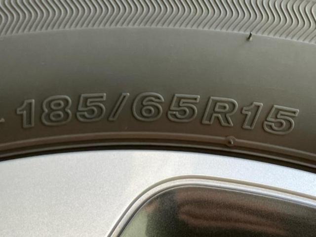 シエンタ ハイブリッドＺ　保証書／ディスプレイオーディオ＋ナビ１０．５インチ／フリップダウンモニター　純正　１２．１インチ／トヨタセーフティセンス／両側電動スライドドア／シートヒーター　前席　衝突被害軽減システム　全周囲カメラ（52枚目）