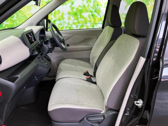 デイズ Ｓ　新品タイヤ／保証書／エマージェンシーブレーキ／ＥＢＤ付ＡＢＳ／横滑り防止装置／アイドリングストップ／禁煙車／エアバッグ　サイド／パワーウインドウ／パワーステアリング／オートライト／ハイビームアシスト（7枚目）