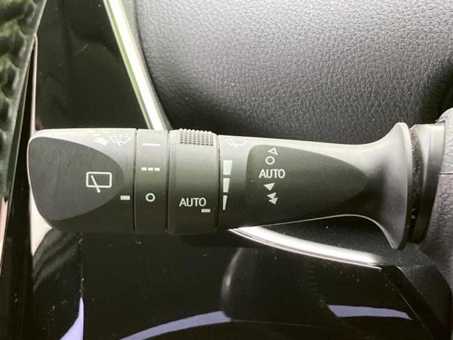 プリウス Sセーフティプラス 保証書/純正 9インチ SDナビ/トヨタセーフティセンス/車線逸脱防止支援システム/ドライブレコーダー 純正/ヘッドランプ LED/Bluetooth接続/ETC/EBD付ABS/横滑り防止装置(17枚目)