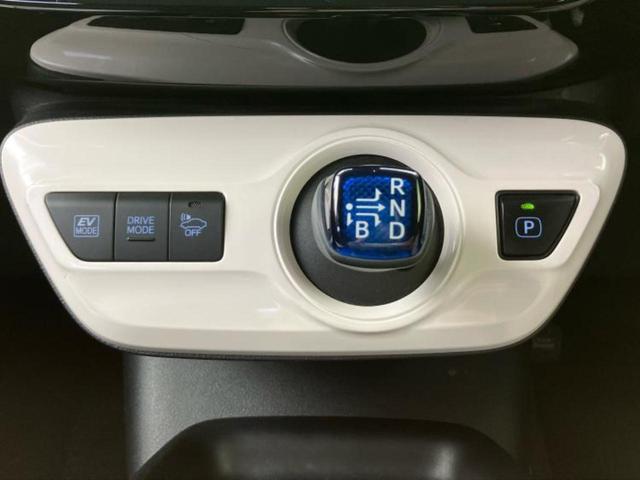 プリウス Sセーフティプラス 保証書/純正 9インチ SDナビ/トヨタセーフティセンス/車線逸脱防止支援システム/ドライブレコーダー 純正/ヘッドランプ LED/Bluetooth接続/ETC/EBD付ABS/横滑り防止装置(18枚目)