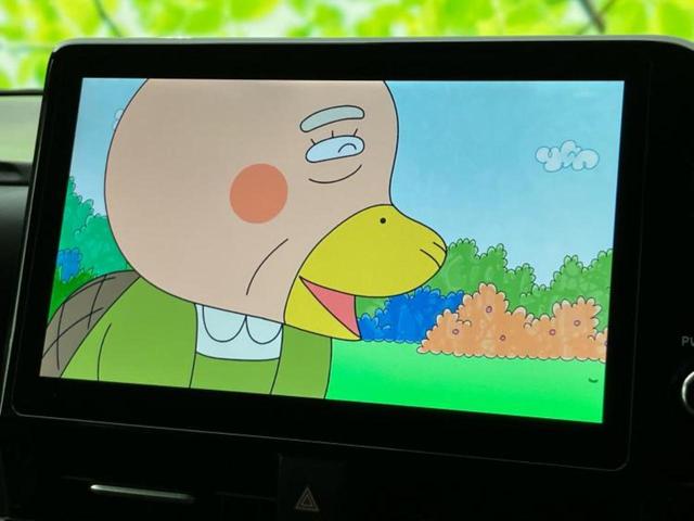 ノア ハイブリッドS-Z 保証書/ディスプレイオーディオ10.5インチ/フリップダウンモニター 純正 14インチ/トヨタセーフティセンス/両側電動スライドドア/シートヒーター 前席/車線逸脱防止支援システム バックカメラ(12枚目)