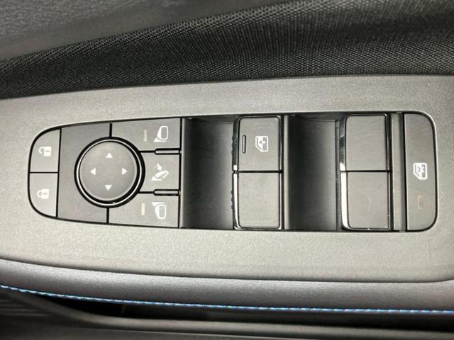 国産車から輸入車まで多様なお客様のニーズのお応えできるように、全国規模で豊富な在庫展開！車のことならＷＥＣＡＲＳへ！