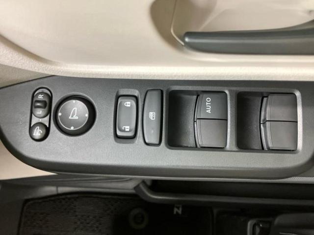 Ｎ－ＢＯＸ ヒョウジュン　保証書／ディスプレイオーディオ８インチ／ホンダセンシング／電動スライドドア／シートヒーター　前席／車線逸脱防止支援システム／ヘッドランプ　ＬＥＤ／ＵＳＢジャック／Ｂｌｕｅｔｏｏｔｈ接続　バックカメラ（17枚目）