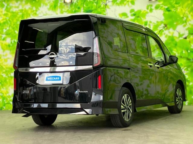 セレナ ｅパワーハイウェイスターＶ　新品タイヤ／純正　１２．３インチ　メモリーナビ／フリップダウンモニター　純正　１１インチ／インテリジェントルームミラー／エマージェンシーブレーキ／両側電動スライドドア／アラウンドビューモニター（3枚目）