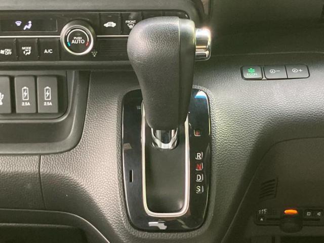 N-BOXカスタム G・EXターボホンダセンシング 新品タイヤ/保証書/純正 8インチ SDナビ/ホンダセンシング/両側電動スライドドア/車線逸脱防止支援システム/シート ハーフレザー/ドライブレコーダー 純正/ヘッドランプ LED/USBジャック(18枚目)