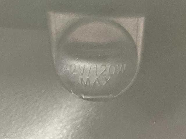 シエンタ Gクエロ 保証書/純正 SDナビ/トヨタセーフティセンス/両側電動スライドドア/車線逸脱防止支援システム/シート ハーフレザー/ドライブレコーダー 社外/ヘッドランプ LED/USBジャック バックカメラ(37枚目)