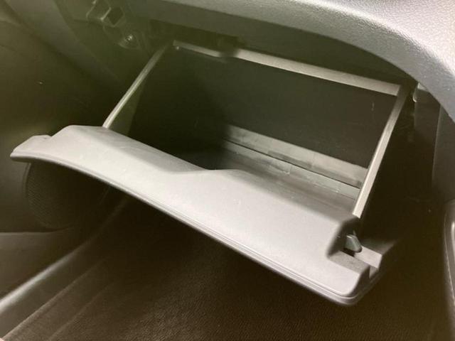 シエンタ Gクエロ 保証書/純正 SDナビ/トヨタセーフティセンス/両側電動スライドドア/車線逸脱防止支援システム/シート ハーフレザー/ドライブレコーダー 社外/ヘッドランプ LED/USBジャック バックカメラ(39枚目)