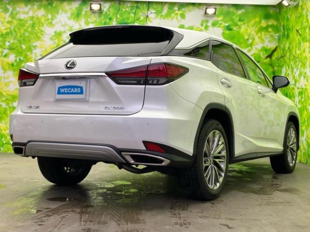 RX 4WD RX300バージョンL 新品タイヤ/サンルーフ/保証書/純正 12.3インチ メモリーナビ/プリクラッシュセーフティ/シートヒーター 全席/パノラミックビューモニター/車線逸脱防止支援システム/シート フルレザー 革シート(3枚目)