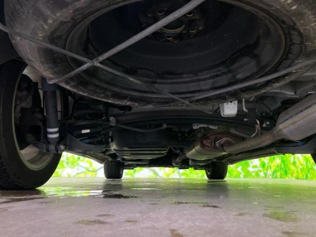 アルファード ２４０Ｓ　新品タイヤ／保証書／純正　８インチ　ＨＤＤナビ／両側電動スライドドア／ヘッドランプ　ＨＩＤ／Ｂｌｕｅｔｏｏｔｈ接続／ＥＴＣ／ＥＢＤ付ＡＢＳ／横滑り防止装置／クルーズコントロール／バックモニター（47枚目）