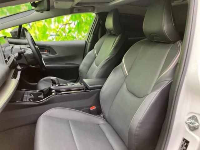 プリウス Ｚ　新品タイヤ／パノラマルーフ／保証書／ディスプレイオーディオ＋ナビ１２．３インチ／デジタルインナーミラー／トヨタセーフティセンス／エアーシート　前席／パノラミックビューモニター　サンルーフ　全周囲カメラ（7枚目）