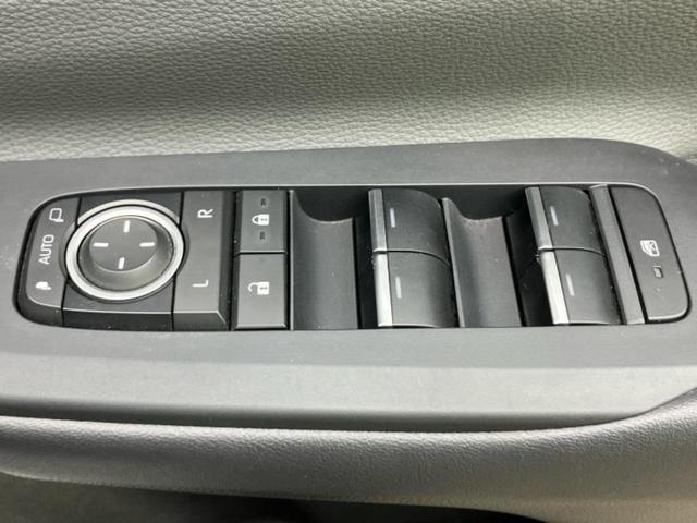 プリウス Ｚ　新品タイヤ／パノラマルーフ／保証書／ディスプレイオーディオ＋ナビ１２．３インチ／デジタルインナーミラー／トヨタセーフティセンス／エアーシート　前席／パノラミックビューモニター　サンルーフ　全周囲カメラ（27枚目）