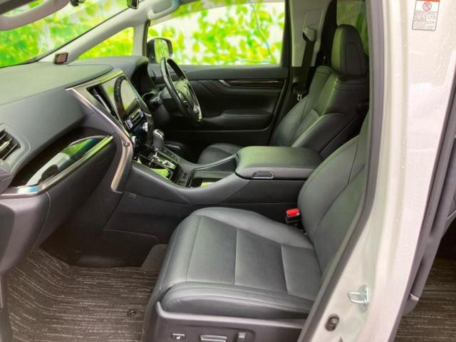 アルファード Ｓ　Ｃパッケージ　新品タイヤ／ツインムーンルーフ／保証書／社外　１１インチ　ＳＤナビ／フリップダウンモニター　社外　１２．８インチ／トヨタセーフティセンス／両側電動スライドドア／車線逸脱防止支援システム　サンルーフ（7枚目）