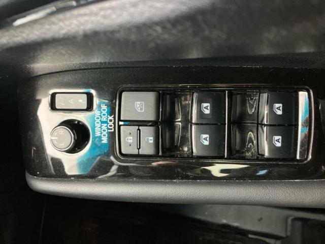 アルファード Ｓ　Ｃパッケージ　新品タイヤ／ツインムーンルーフ／保証書／社外　１１インチ　ＳＤナビ／フリップダウンモニター　社外　１２．８インチ／トヨタセーフティセンス／両側電動スライドドア／車線逸脱防止支援システム　サンルーフ（27枚目）