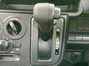 ＧＬ　保証書／衝突安全装置／シートヒーター　運転席／車線逸脱防止支援システム／ＥＢＤ付ＡＢＳ／横滑り防止装置／アイドリングストップ／パワーウインドウ／キーレス／パワーステアリング／オートライト　盗難防止装置（13枚目）