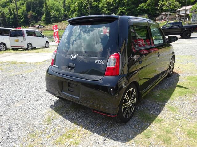 エッセ カスタム　タイミングチェーン　５速マニュアル　カヤバローファースポーツアブソーバー　ダウンサス　ナビ　ダイハツ純Ｂｌｕｅｔｏｏｔｈナビ　ＥＴＣ　タントカスタム純正アルミ　ルーフ　ボンネット　ウィング再塗装済（25枚目）
