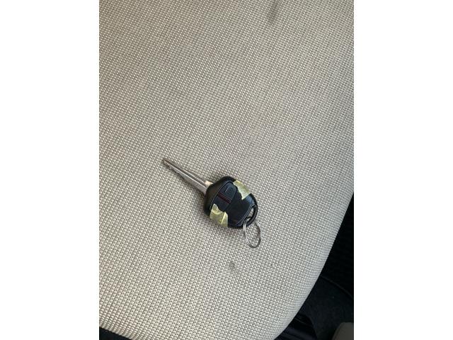 eKワゴン M 5速マニュアル 走行7.8万キロ キーレス 電格ミラー フル装備 Wエアバッグ マニュアル車 点検整備付き グー鑑定付き ロードサポート1年付き(6枚目)