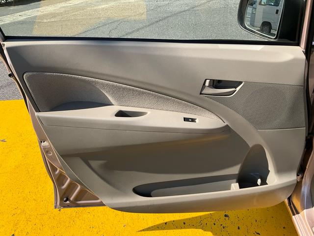 ムーヴ X スマートキー 純正ナビ ワンセグ 電格ミラー オートエアコン エコアイドル ベンチシート フル装備 Wエアバッグ タイミングチェーン フルフラット 車検整備付 グー鑑定付き ロードサポート1年付き(25枚目)