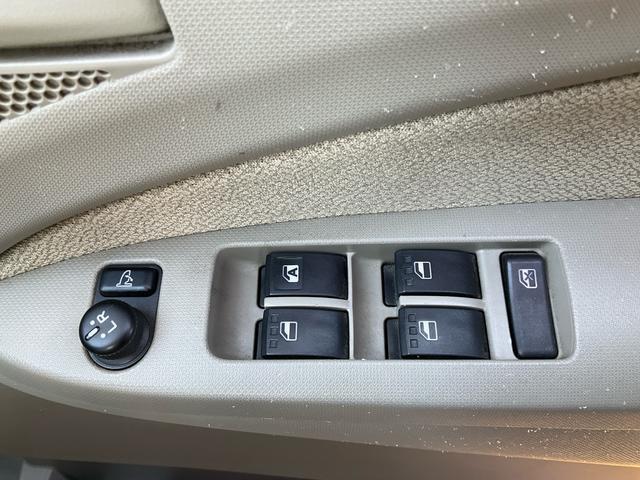 ムーヴ X スマートキー 純正ナビ ワンセグ 電格ミラー オートエアコン エコアイドル ベンチシート フル装備 Wエアバッグ タイミングチェーン フルフラット 車検整備付 グー鑑定付き ロードサポート1年付き(34枚目)