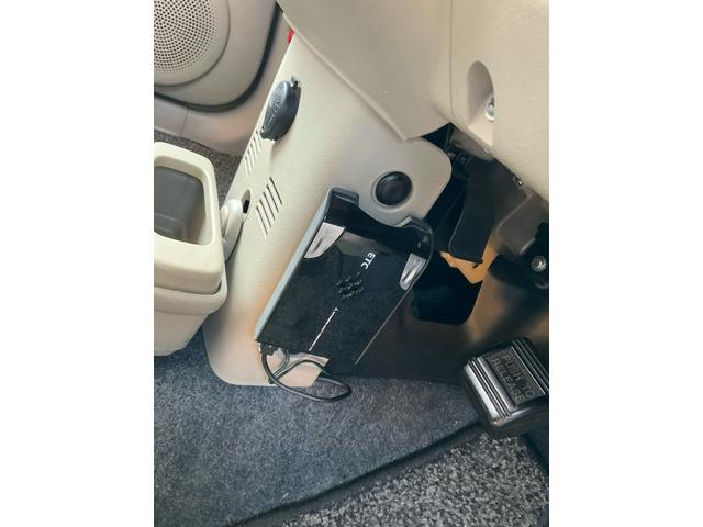 eKワゴン M メモリーナビ フルセグ Bluetoothオーディオ対応 DVD再生 電格ミラー ベンチシート Wエアバッグ フル装備 グー鑑定付き ロードサポート1年付き(9枚目)