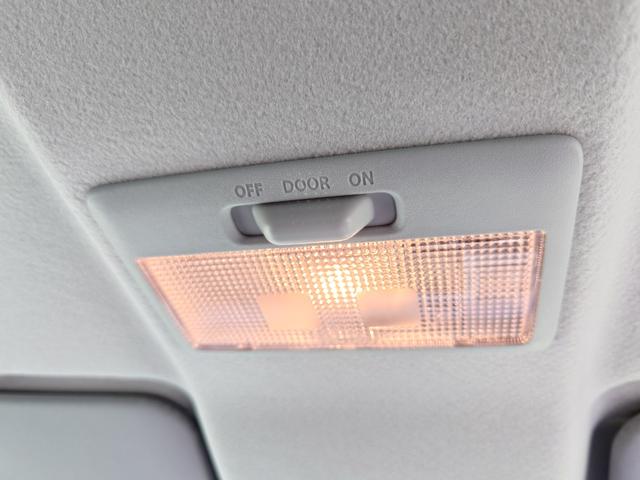 ワゴンＲカスタムＺ ハイブリッドＺＴ　ハイブリッドＺＴ（４名）　デュアルカメラブレーキサポート　マイルドハイブリッド　純正８インチナビゲーション　全方位モニター　ＥＴＣ　禁煙車　ターボ　ＬＥＤヘッドライト　純正１５インチアルミホイール（50枚目）